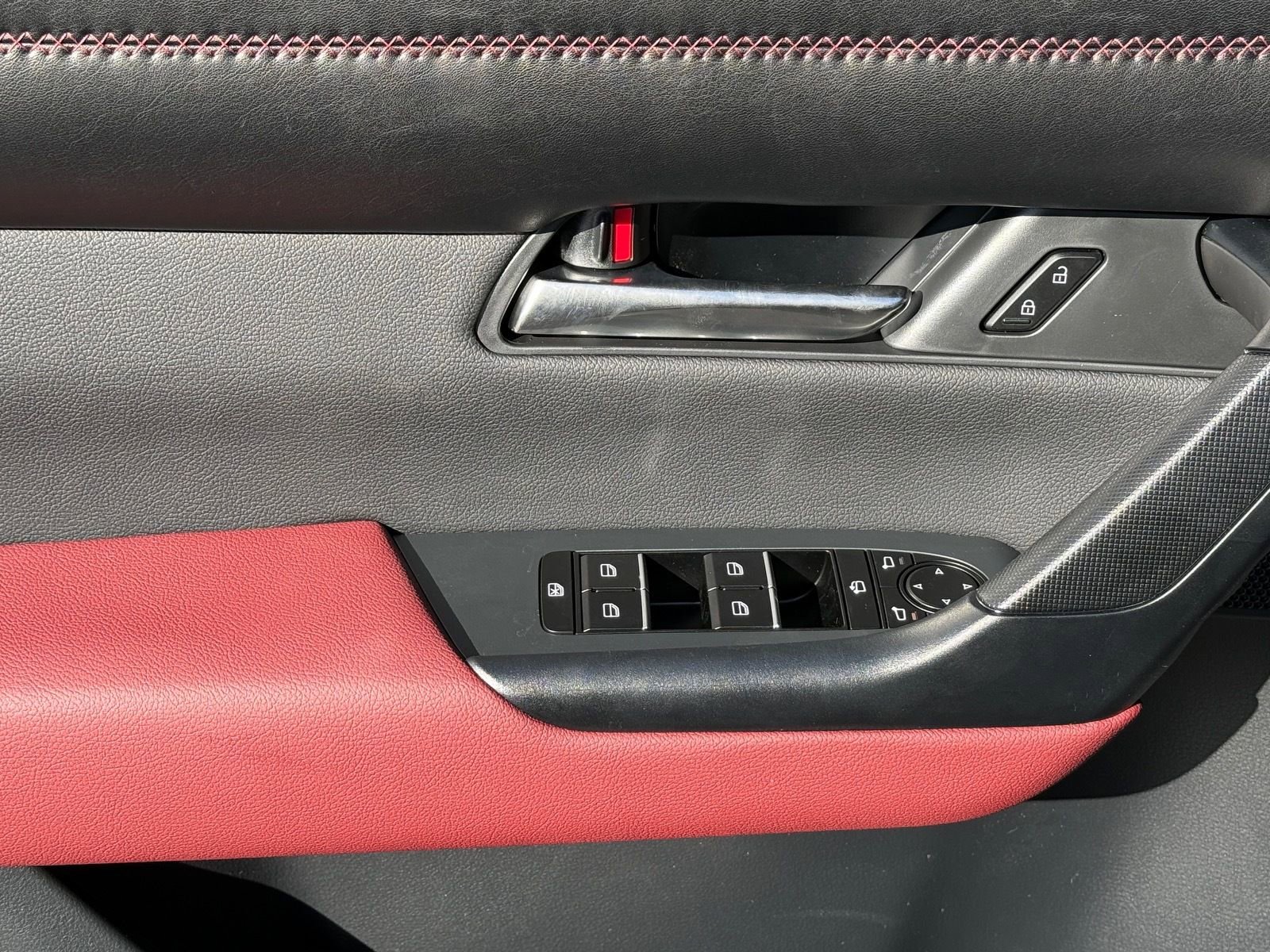 New 2026 MAZDA CX-50 2.5 Hybrid w/ Cargo Package image 16