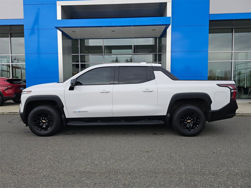 Used 2025 Chevrolet Silverado EV LT image 4
