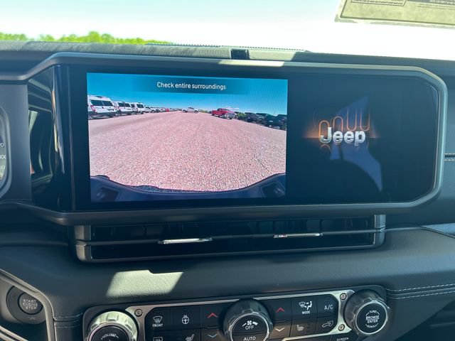 New 2025 Jeep Gladiator Sport w/ Premium Package AWD/4WD image 32