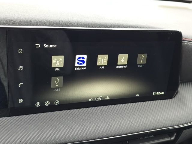 New 2026 Nissan Kicks SR w/ Cold Weather Package AWD/4WD image 10