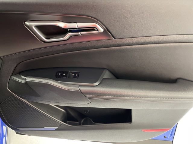 New 2026 Kia Sportage EX w/ EX Panorama Roof Package image 44