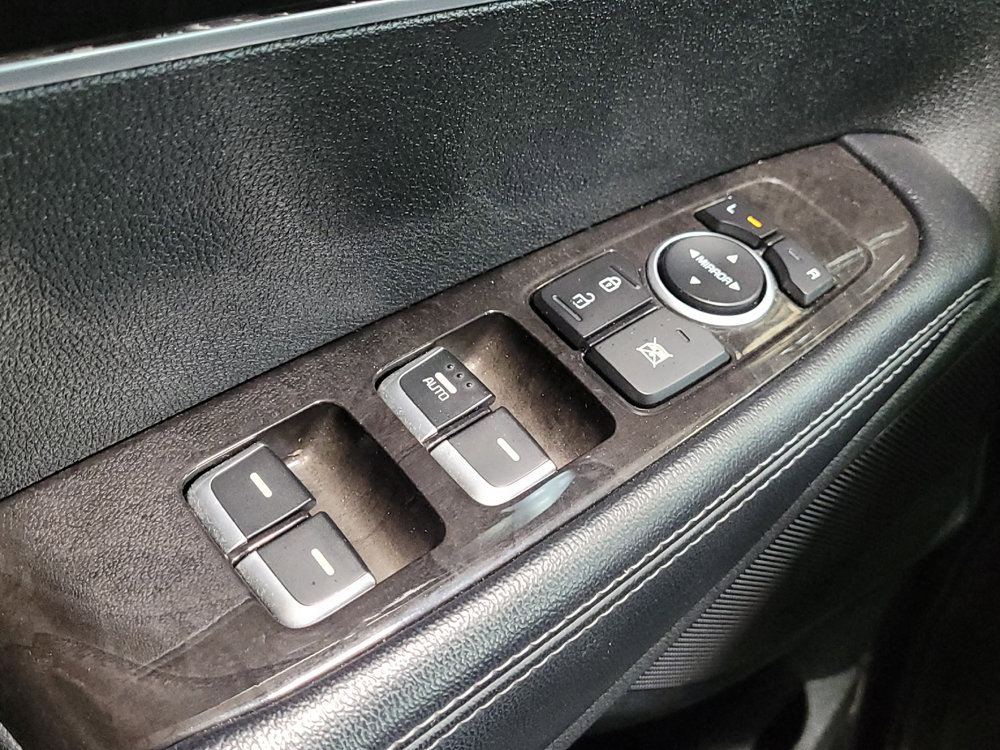 Used 2016 Kia Sorento EX image 27