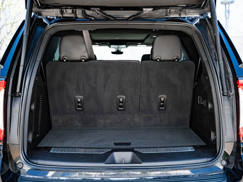 Used 2021 GMC Yukon Denali w/ Denali Premium Package image 23