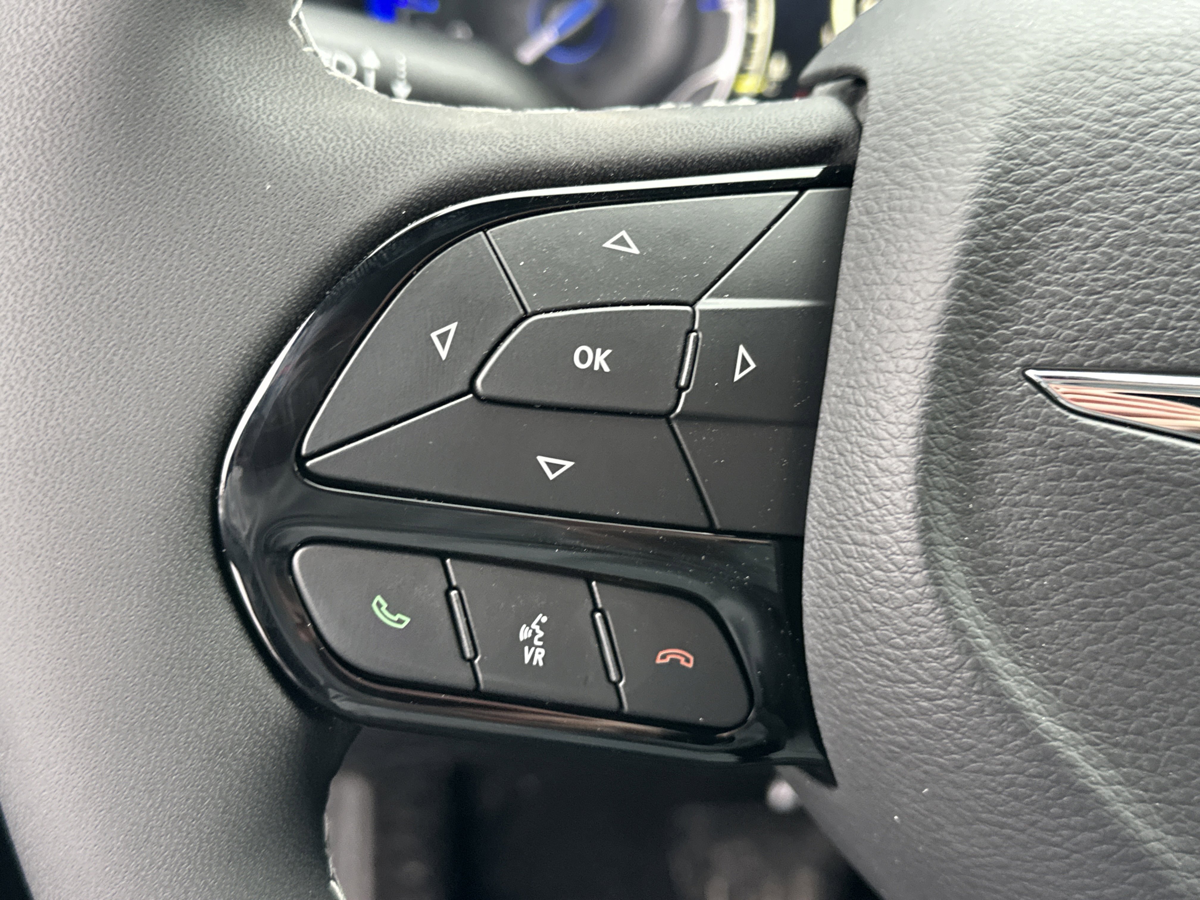 New 2026 Chrysler Pacifica Select image 10