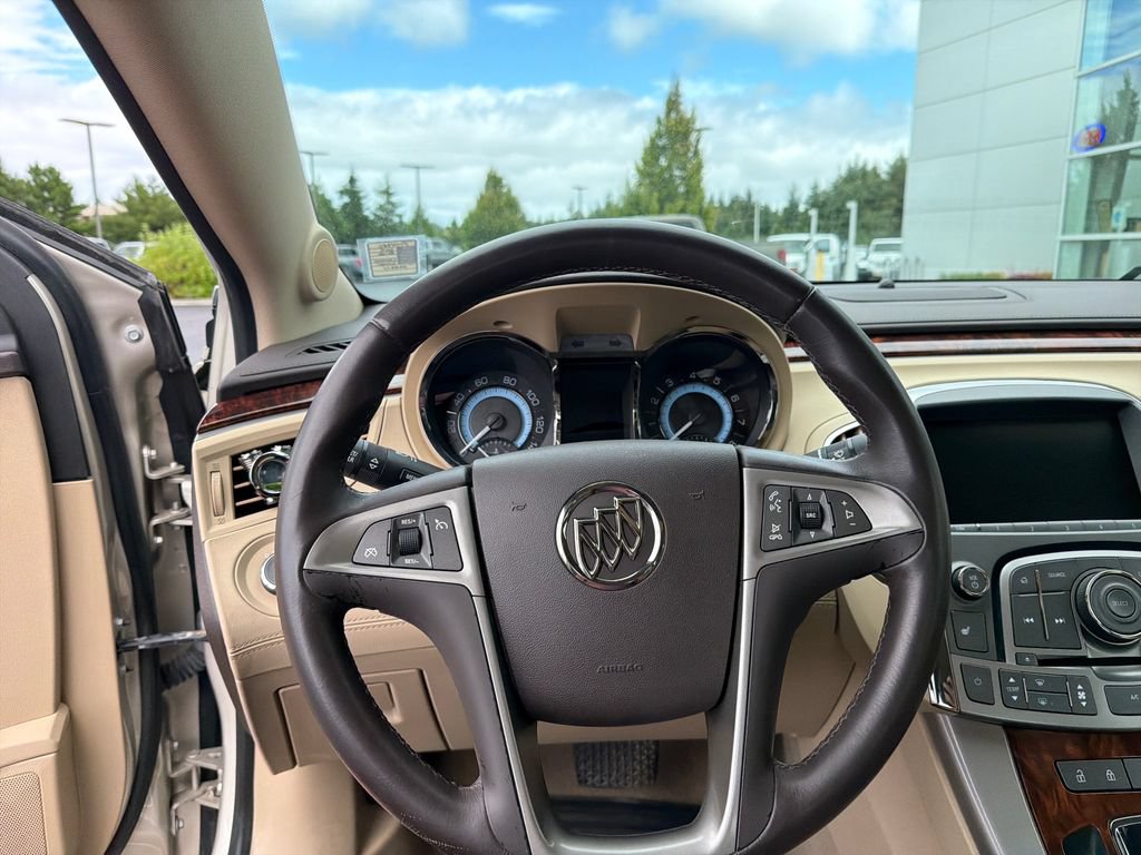 Used 2013 Buick LaCrosse Leather FWD image 14