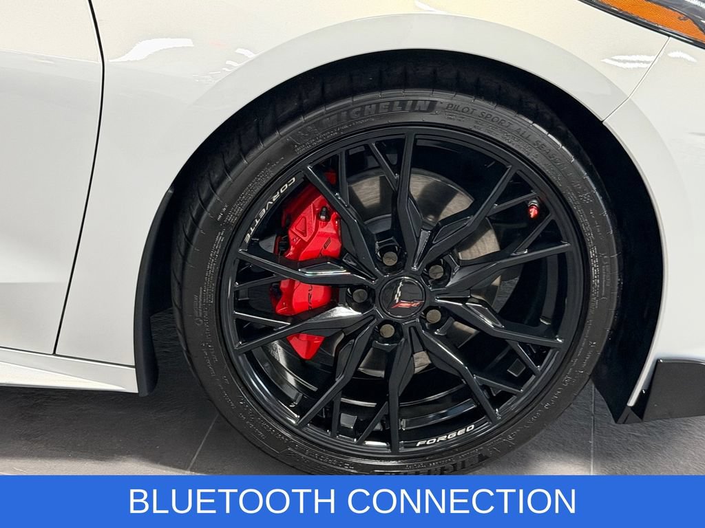 Used 2024 Chevrolet Corvette Stingray Premium Cpe RWD image 9
