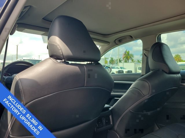 Used 2021 Toyota Camry XSE FWD image 15