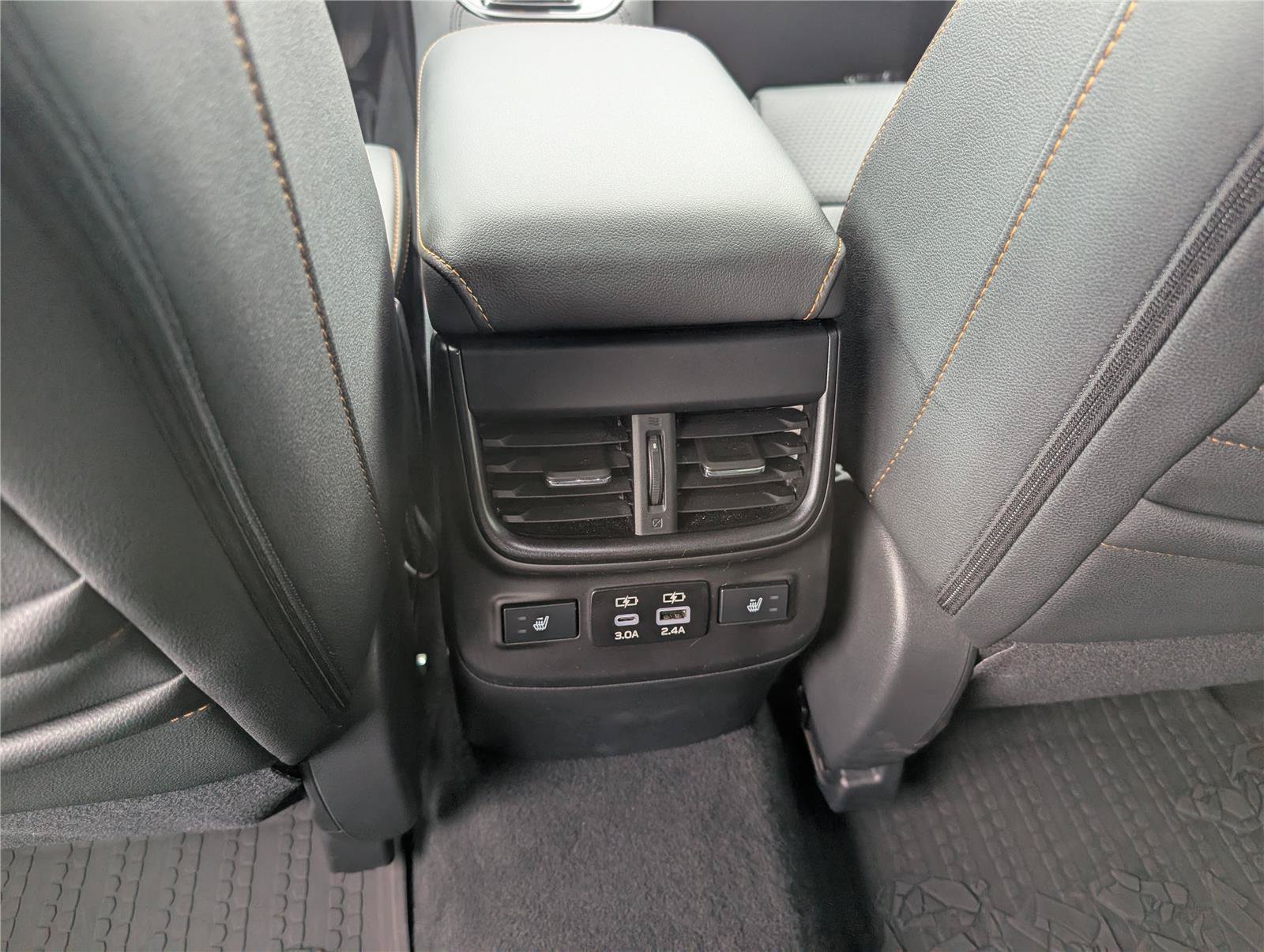 Used 2024 Subaru Outback Wilderness w/ Wilderness Package AWD/4WD image 19