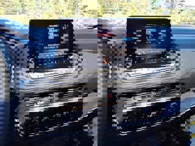 New 2026 Nissan Rogue SV image 9