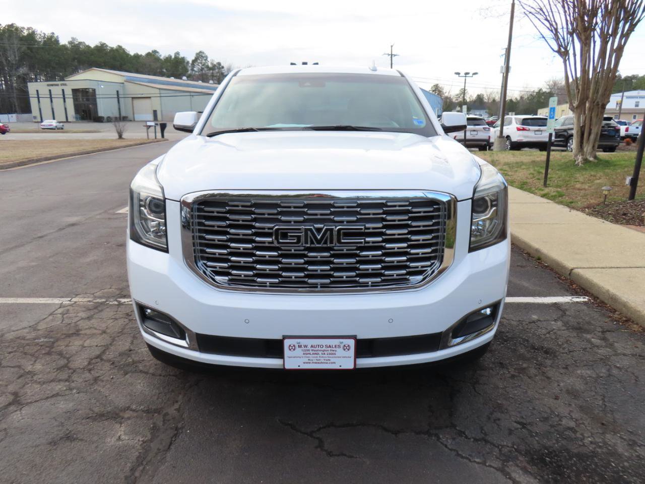 Used 2019 GMC Yukon Denali w/ Denali Ultimate Package image 11