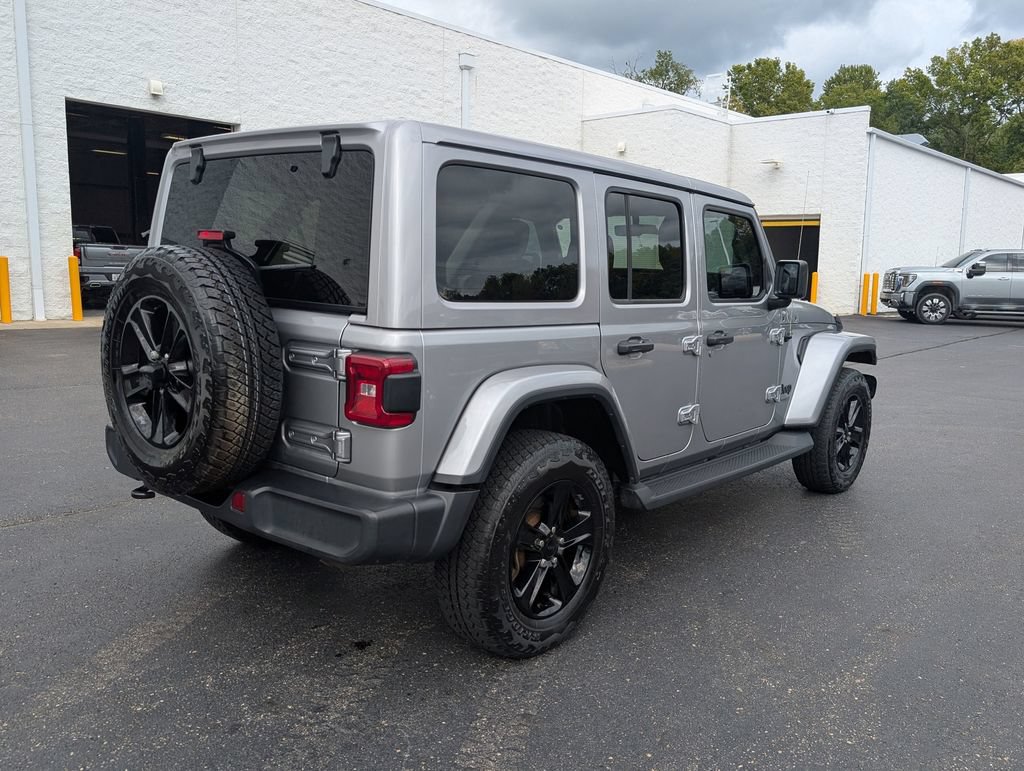 Used 2021 Jeep Wrangler Unlimited Sahara AWD/4WD image 7