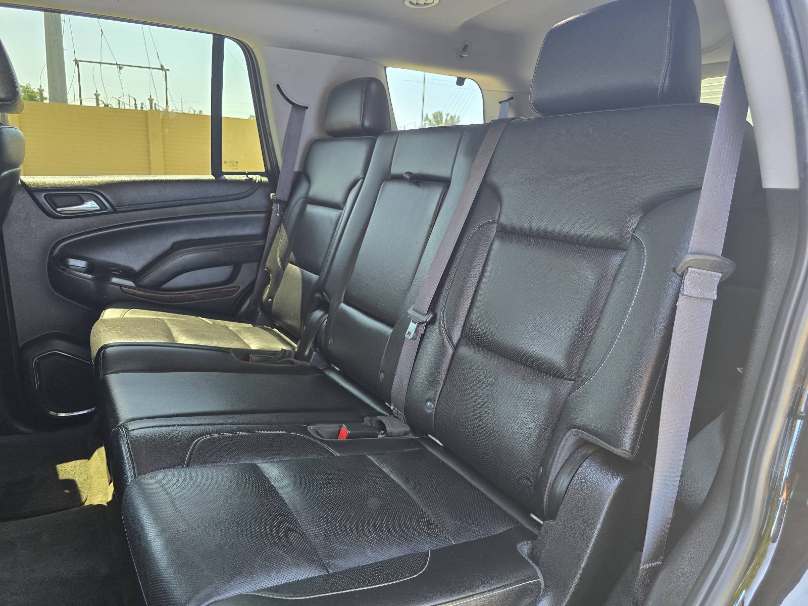 Used 2015 GMC Yukon SLT AWD/4WD image 11