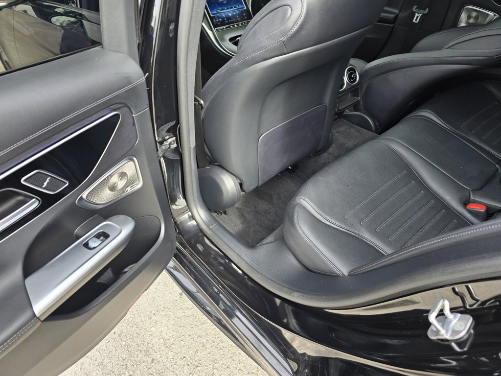 Used 2024 Mercedes-Benz C 300 Sedan image 28