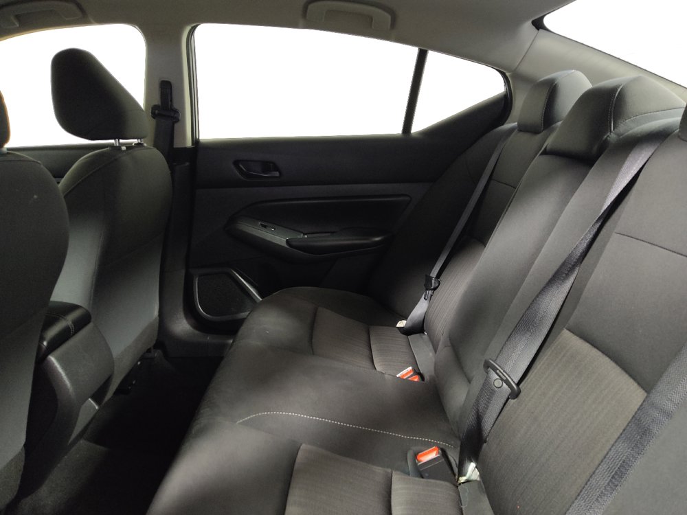 Used 2024 Nissan Altima 2.5 S FWD image 18