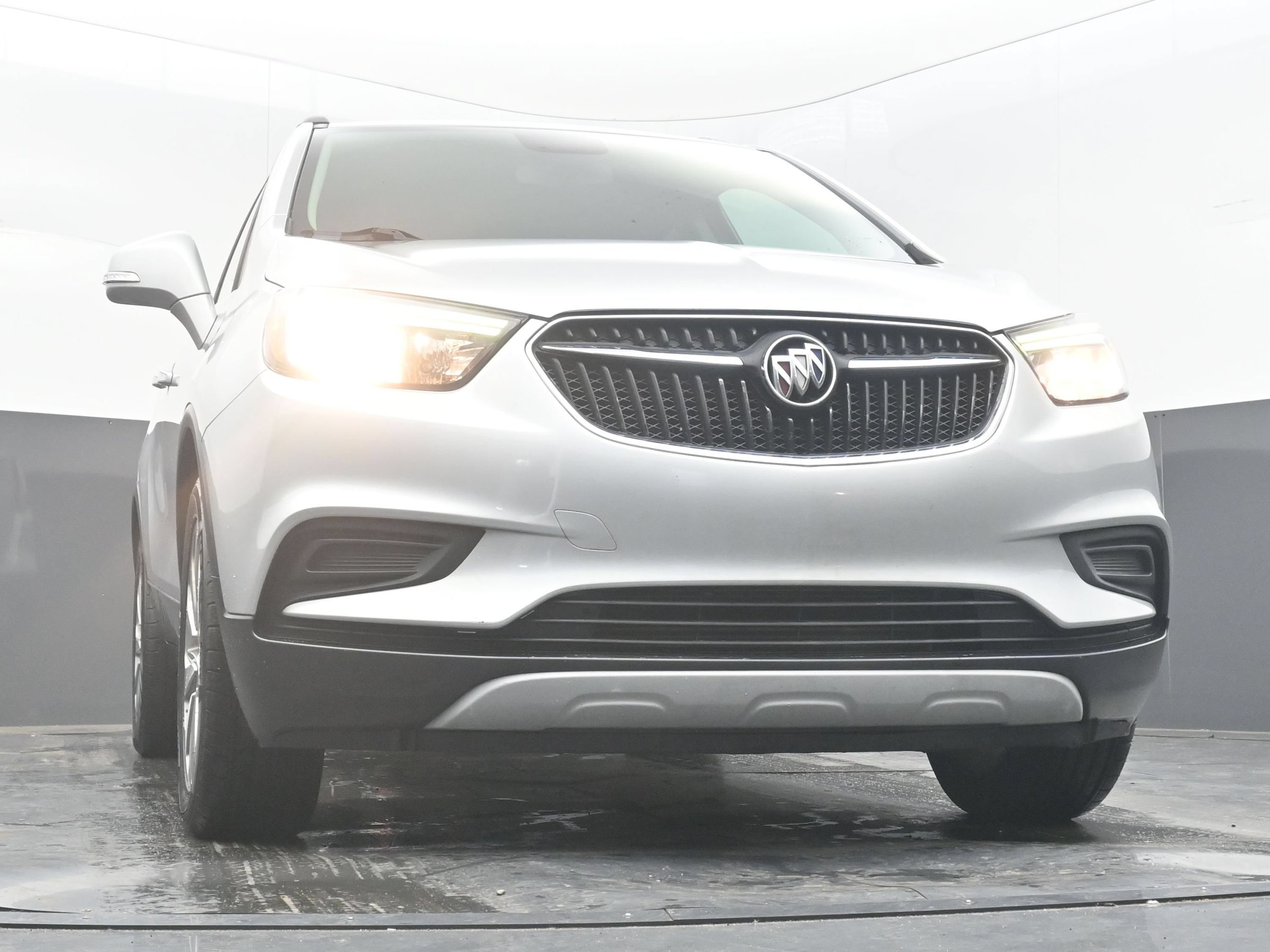 Used 2019 Buick Encore Preferred w/ Safety Package FWD image 19