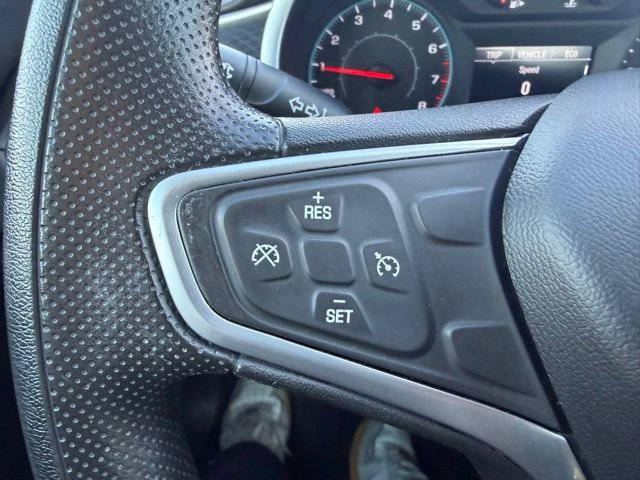 Used 2022 Chevrolet Malibu LT image 14