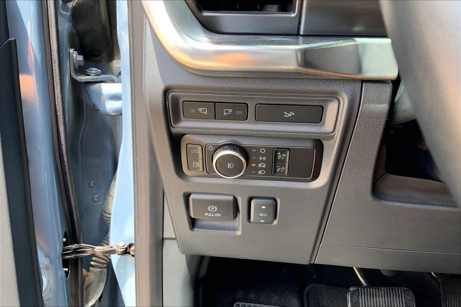Certified 2023 Ford F150 Lariat AWD/4WD image 36