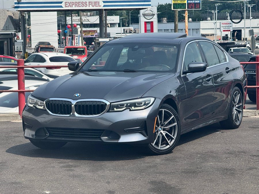 Used 2021 BMW 330i xDrive w/ Driver Assist w/ Premium Package AWD/4WD image 9