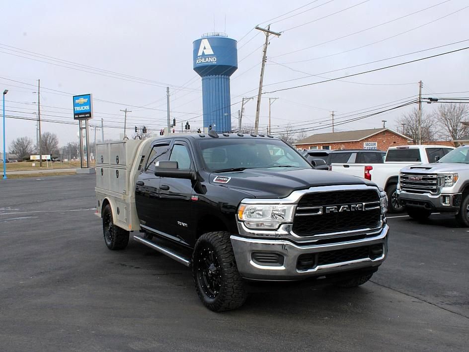 Used 2022 RAM 2500 Tradesman AWD/4WD image 3