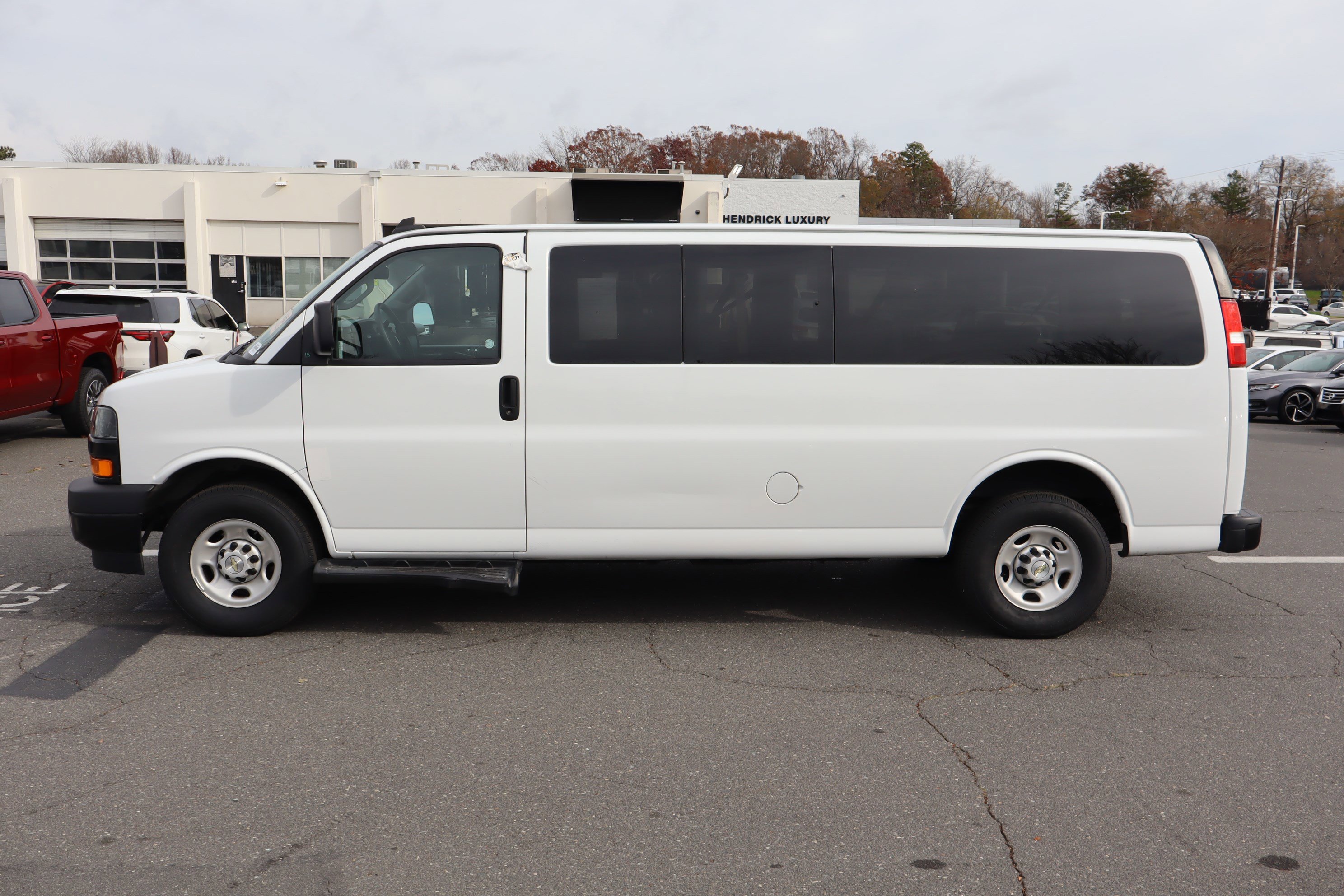 Used 2023 Chevrolet Express 3500 LS image 7