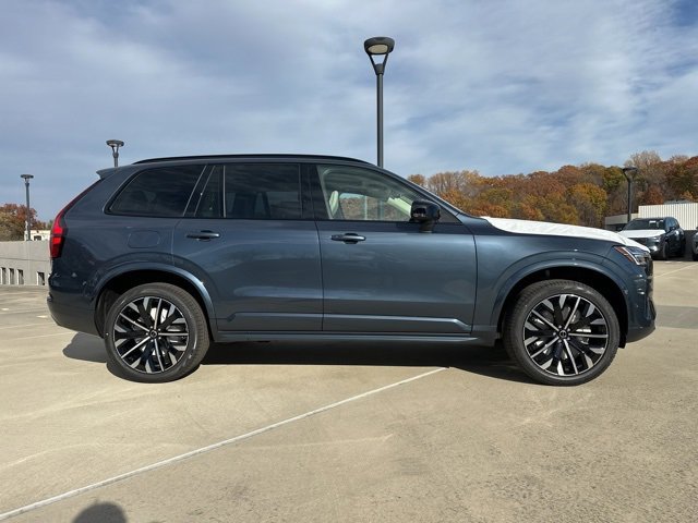 New 2026 Volvo XC90 B6 Ultra w/ Lounge Package image 8