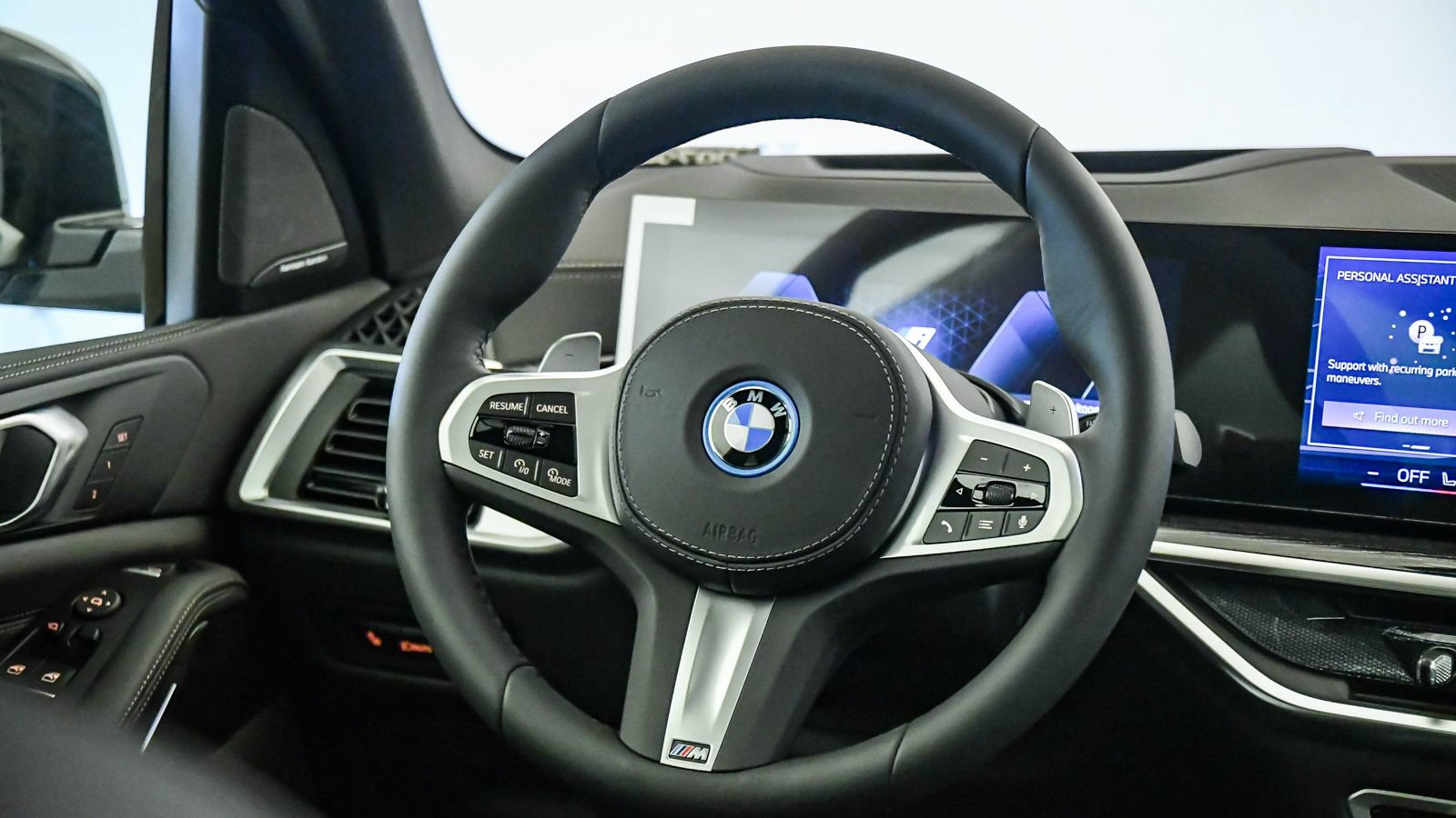 New 2026 BMW X5 xDrive50e w/ M Sport Package AWD/4WD image 13