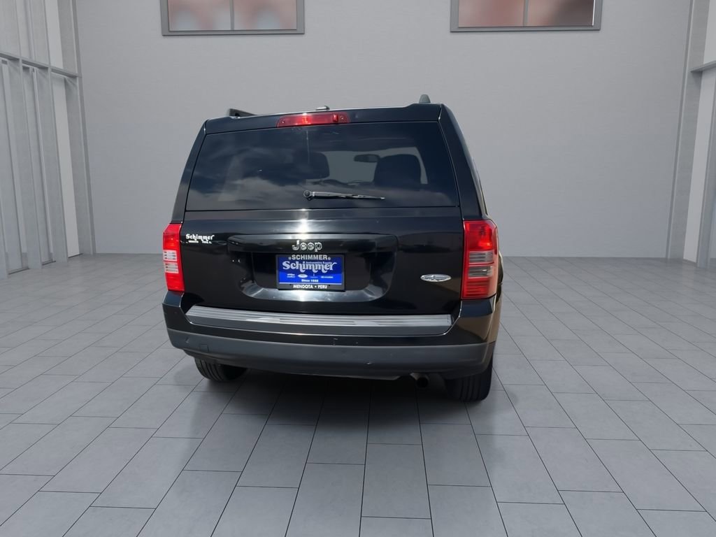 Used 2014 Jeep Patriot High Altitude FWD image 8