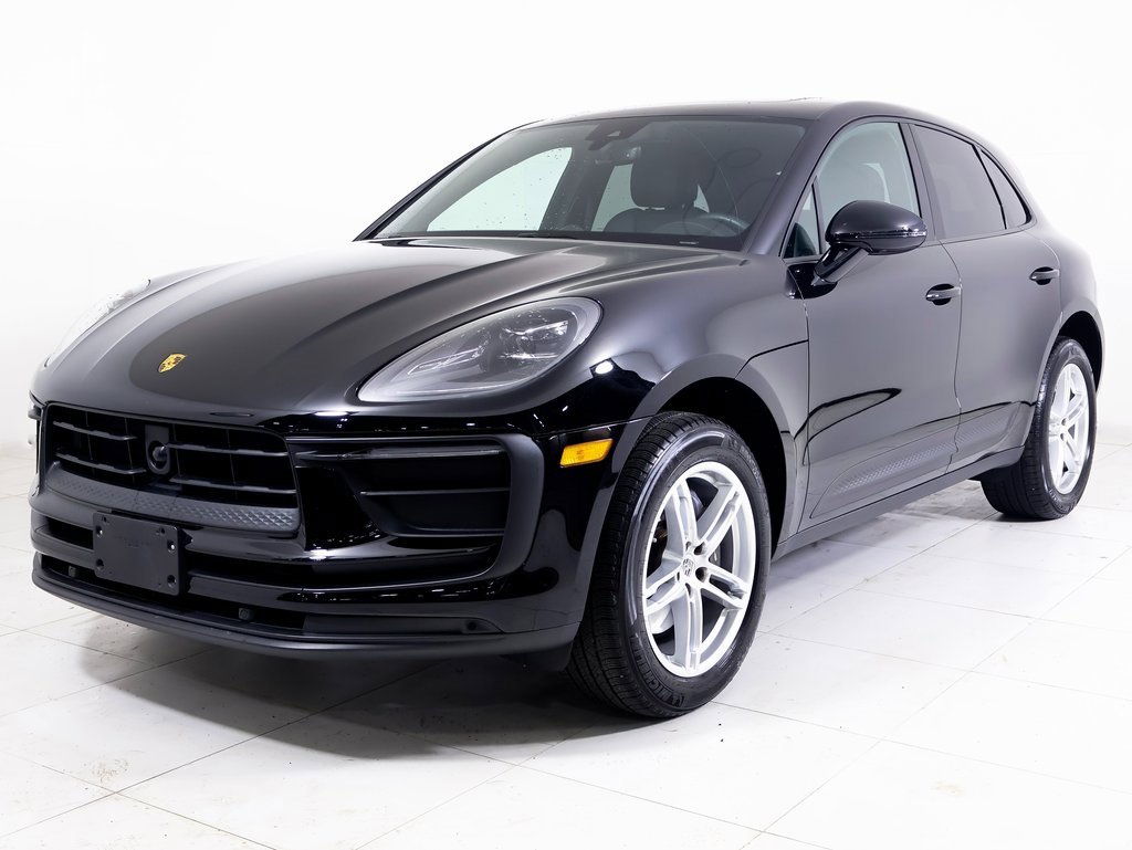 Used 2025 Porsche Macan