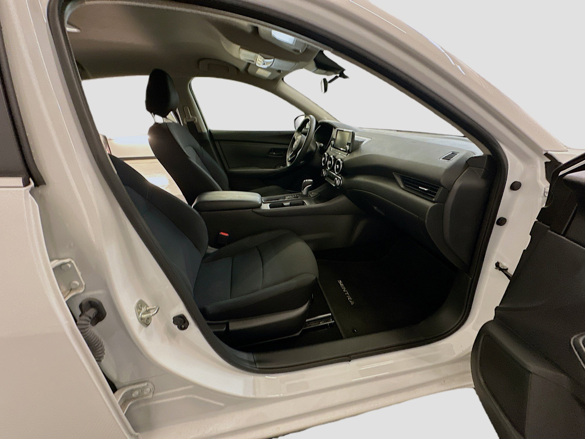 Used 2024 Nissan Sentra S FWD image 32