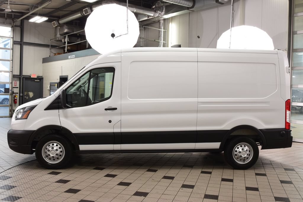 Used 2026 Ford Transit 250 148 Medium Roof w/ Load Area Protection Package RWD image 3