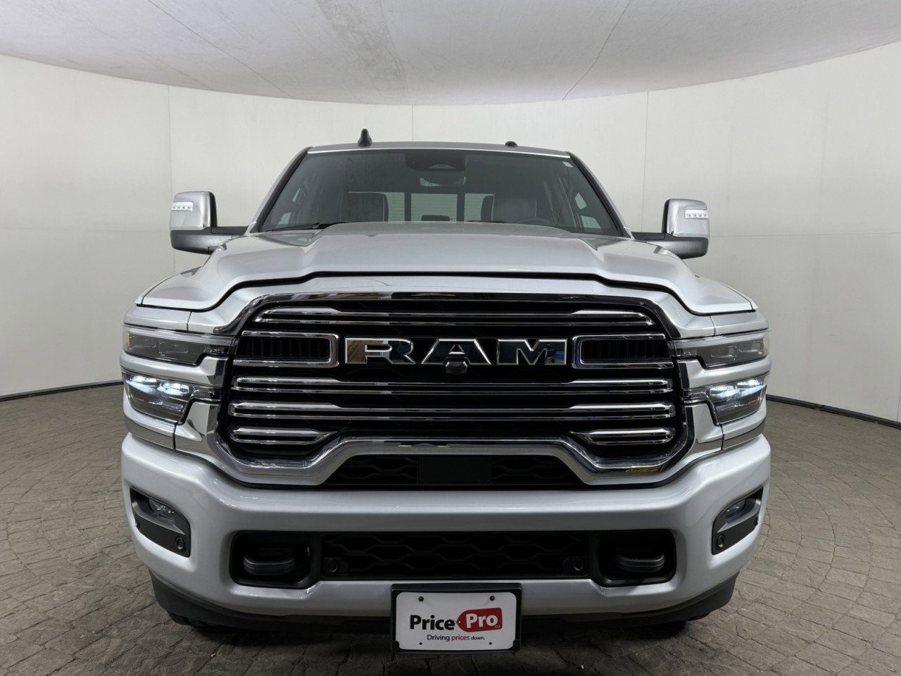 Used 2026 RAM 2500 Laramie image 2