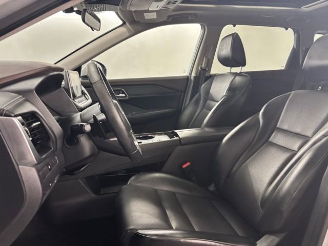 Used 2021 Nissan Rogue SV w/ Premium Package image 15