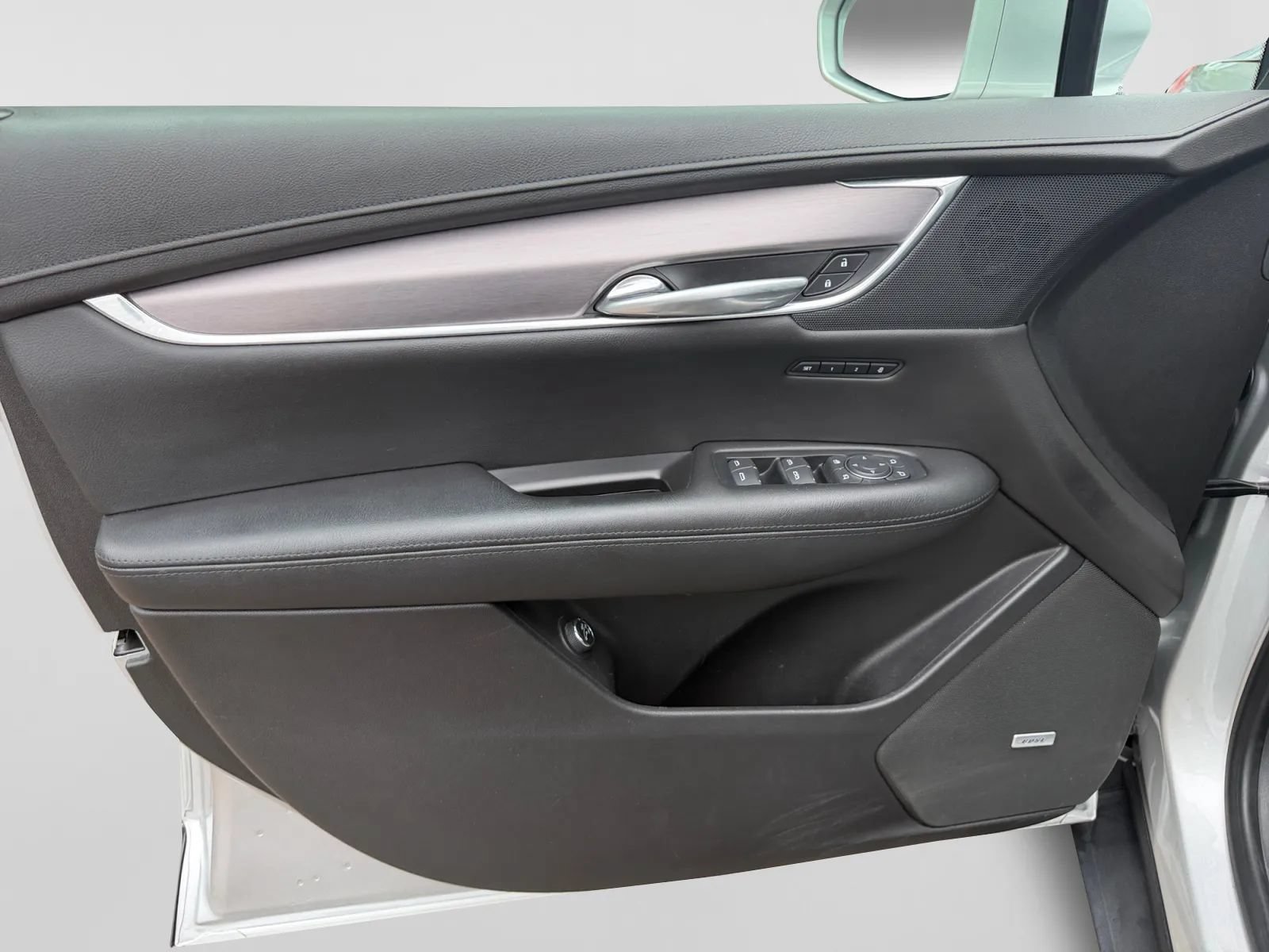 Used 2019 Cadillac XT5 Premium Luxury FWD image 12