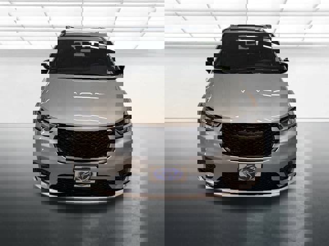 New 2026 Chrysler Pacifica Select image 10