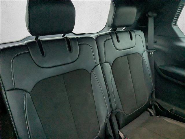 Used 2023 Jeep Grand Cherokee L Laredo image 19