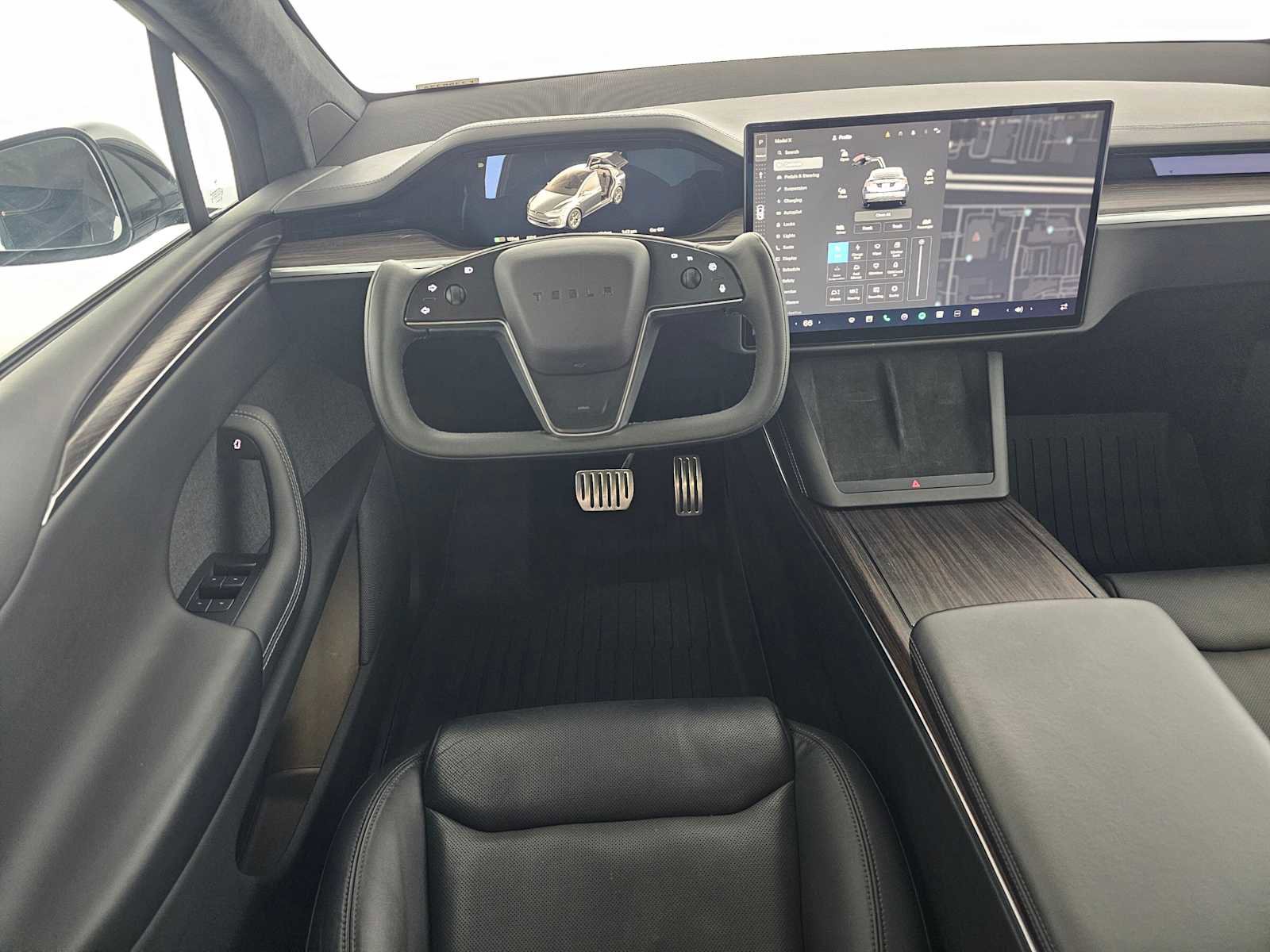 Used 2022 Tesla Model X image 19