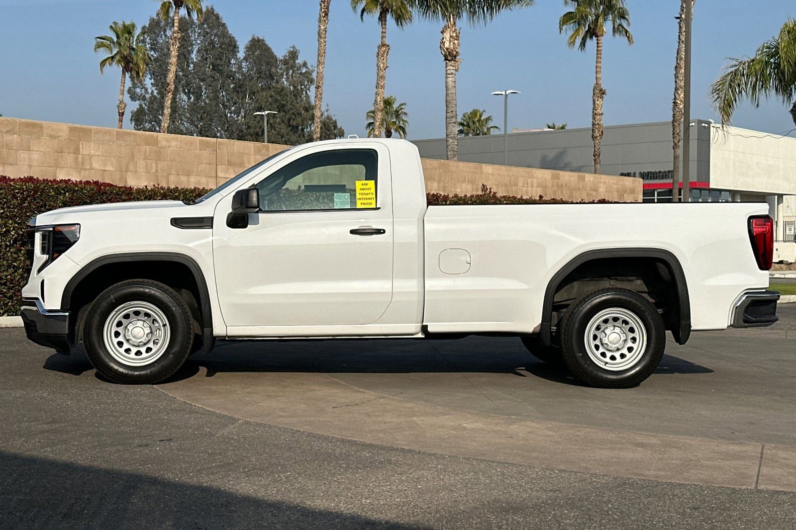 Certified 2023 GMC Sierra 1500 Pro w/ Convenience Package image 7