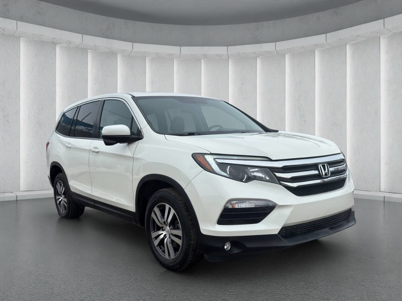 Used 2017 Honda Pilot EX-L image 7