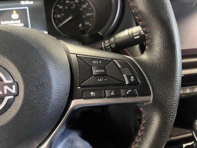 Used 2023 Nissan Kicks SR image 26