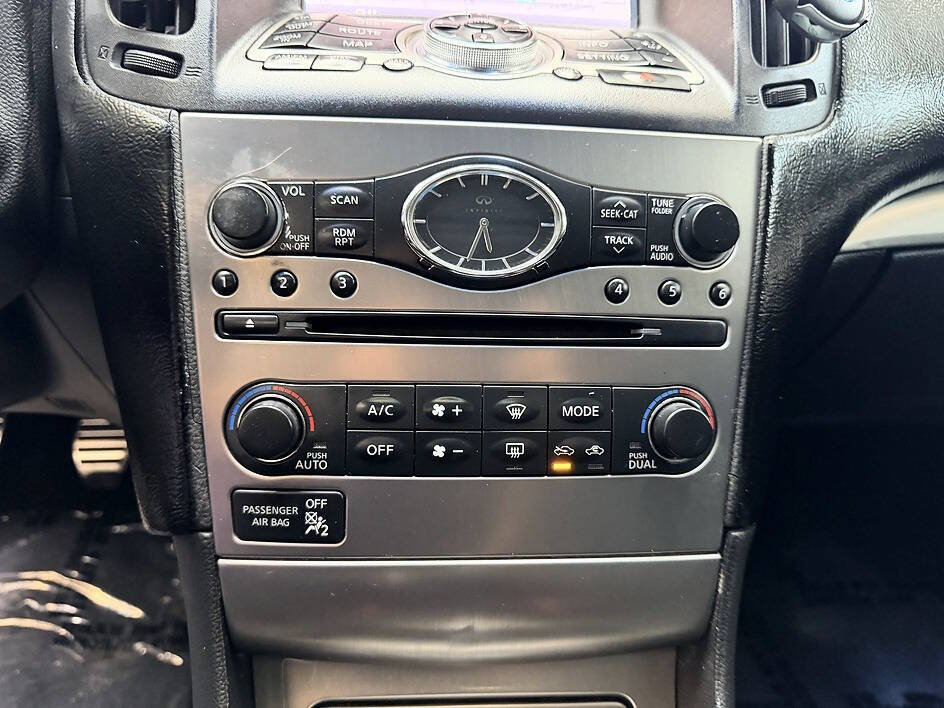Used 2012 INFINITI G37 Sport RWD image 12