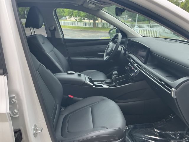 Certified 2025 Hyundai Tucson SEL AWD/4WD image 33
