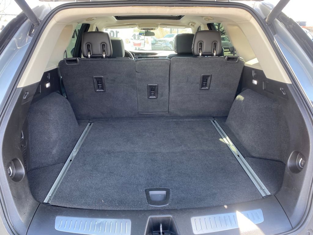 Used 2017 Cadillac XT5 Luxury image 5