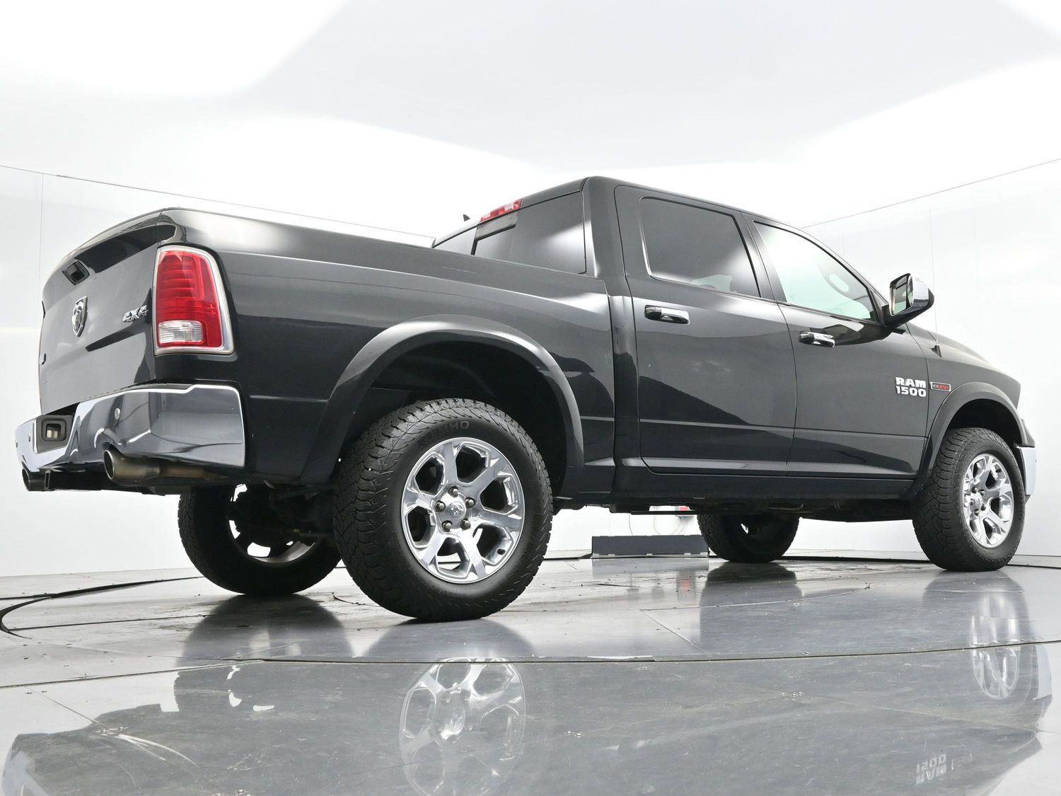 Used 2017 RAM 1500 Laramie w/ Convenience Group image 48