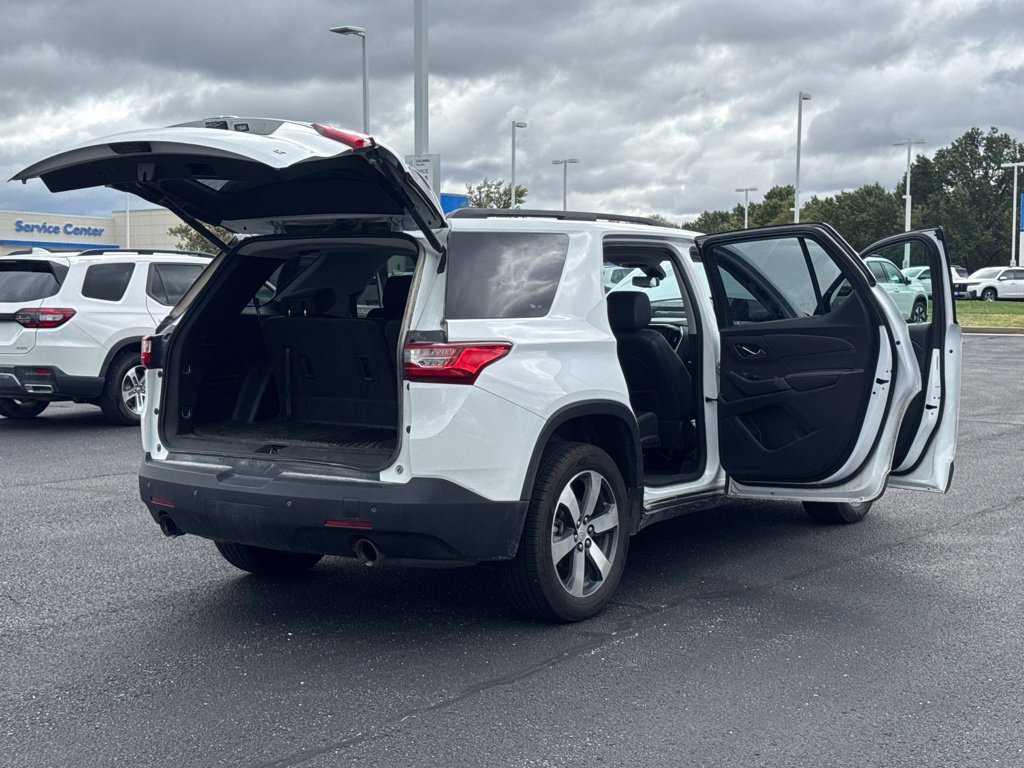 Used 2019 Chevrolet Traverse LT w/ LT Premium Package FWD image 14