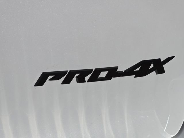 New 2026 Nissan Armada PRO-4X w/ Captain's Chari Seat Package AWD/4WD image 14