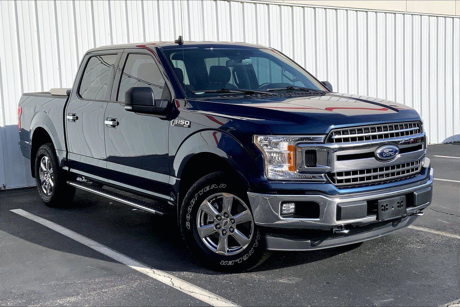 Used 2019 Ford F150 XLT w/ Equipment Group 302A Luxury image 2