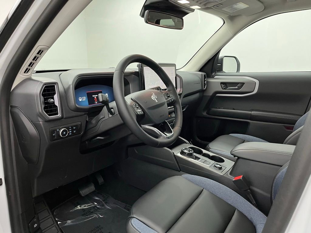 New 2025 Ford Bronco Sport Outer Banks w/ Outer Banks Tech Package+ image 17