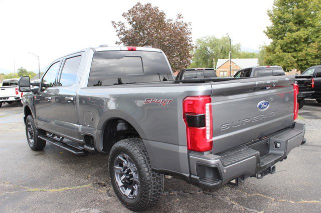Used 2024 Ford F350 Lariat w/ Lariat Ultimate Package image 5