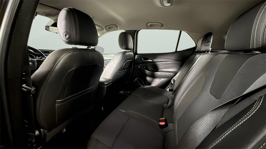 Used 2021 Buick Encore GX Preferred image 26