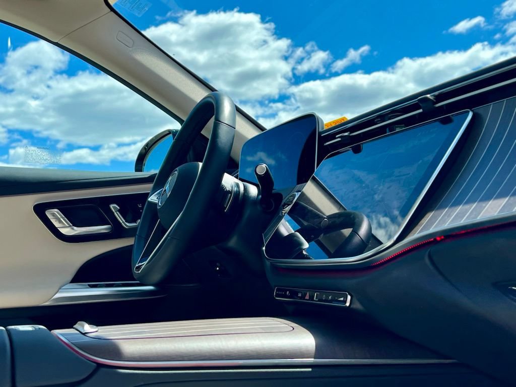 Certified 2026 Mercedes-Benz E 350 4MATIC Sedan image 19